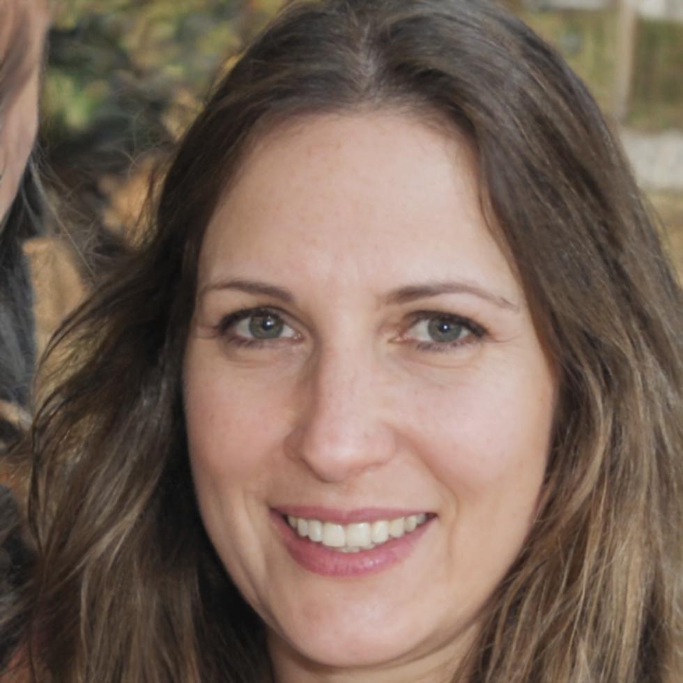 Siriporn Wattana, Mobile Support Lead at SyncNetworkPortal